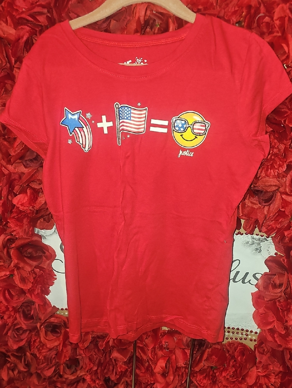 Justice Girls Red Short Sleeve Emoji Flag Graphic Tee Size 10